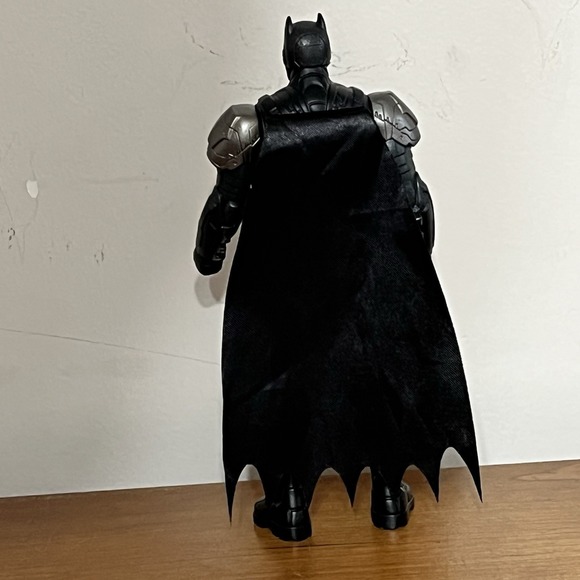 Action Figure Batman in Light Cloth Cape 6" 2016 DC Comics by TM - Picture 4 of 7
